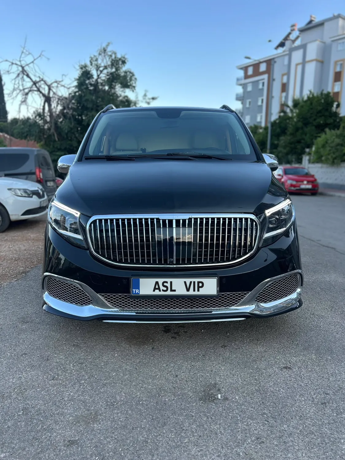 ASL VIP Transfer vehicle exterior 06