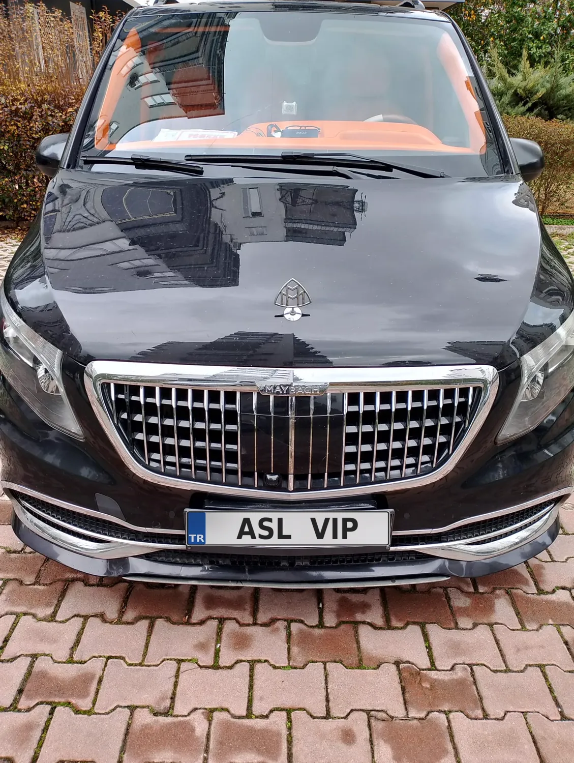 ASL VIP Transfer vehicle exterior 09