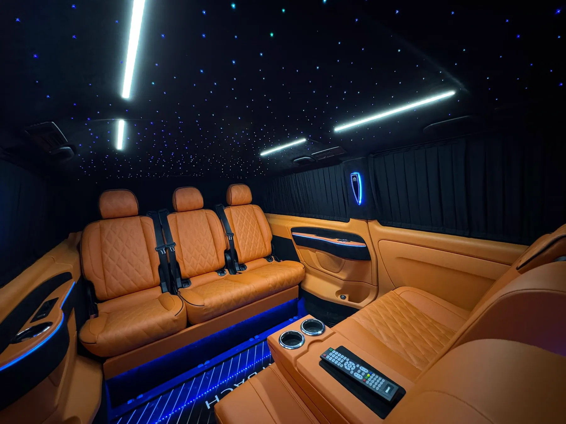 ASL VIP Transfer vehicle interior 02