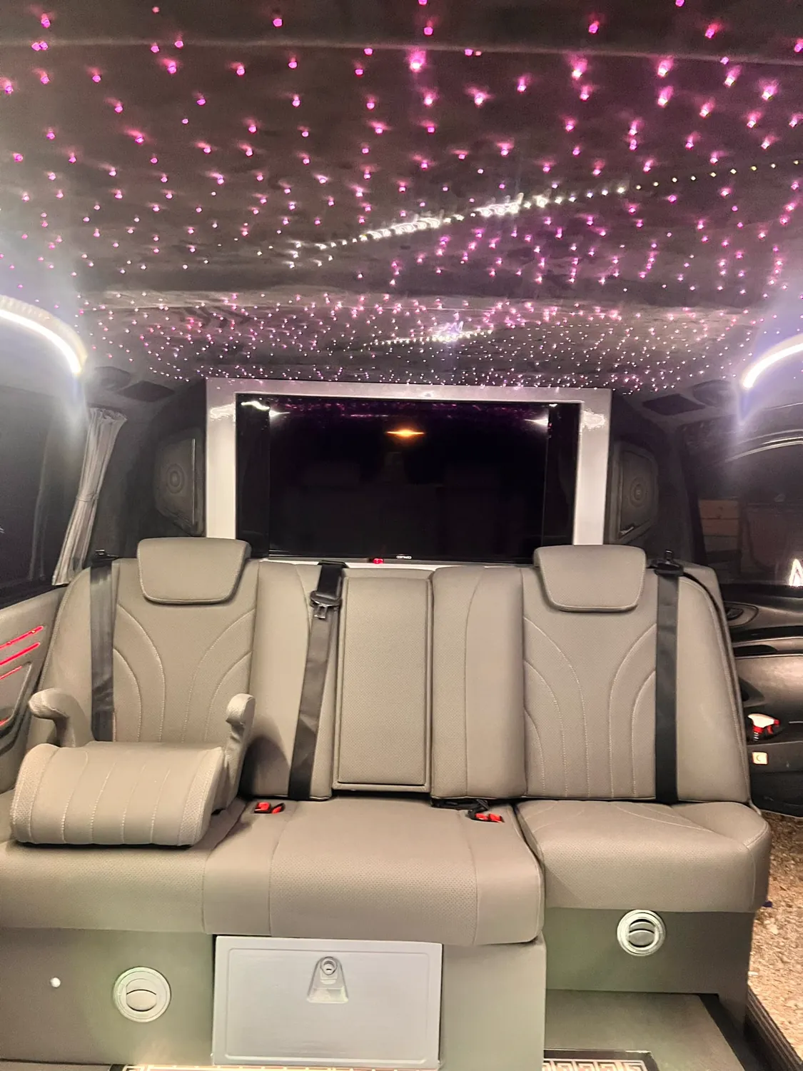 ASL VIP Transfer vehicle interior 18