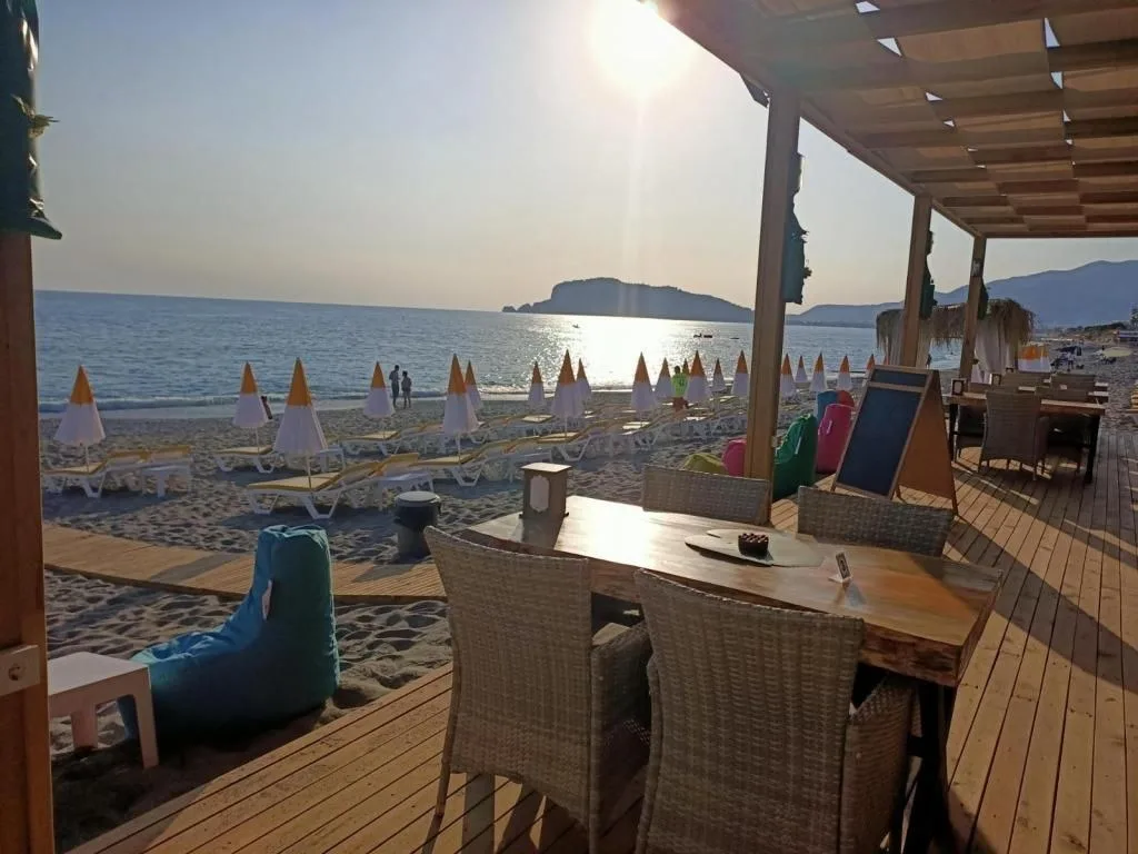 BORA BORA BUTİK HOTEL hotel in KESTEL · Alanya