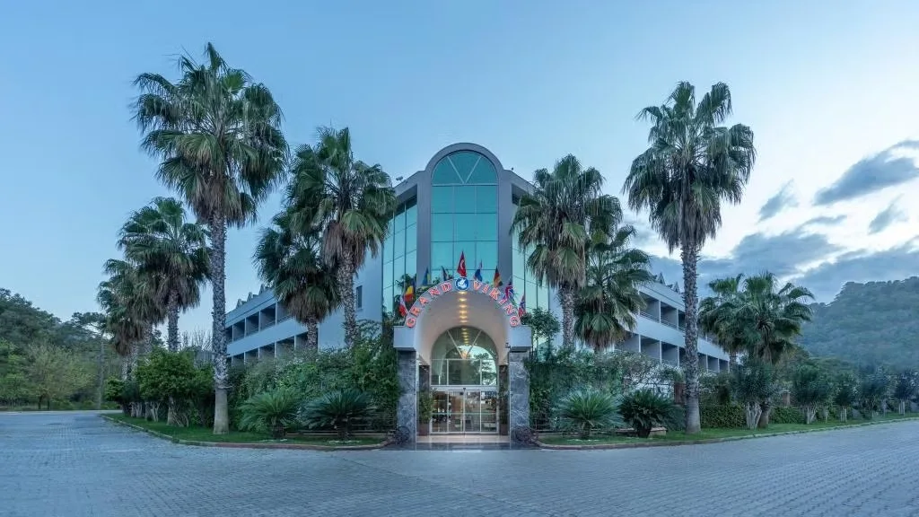 GRAND VİKİNG HOTEL hotel in KEMER · Kemer
